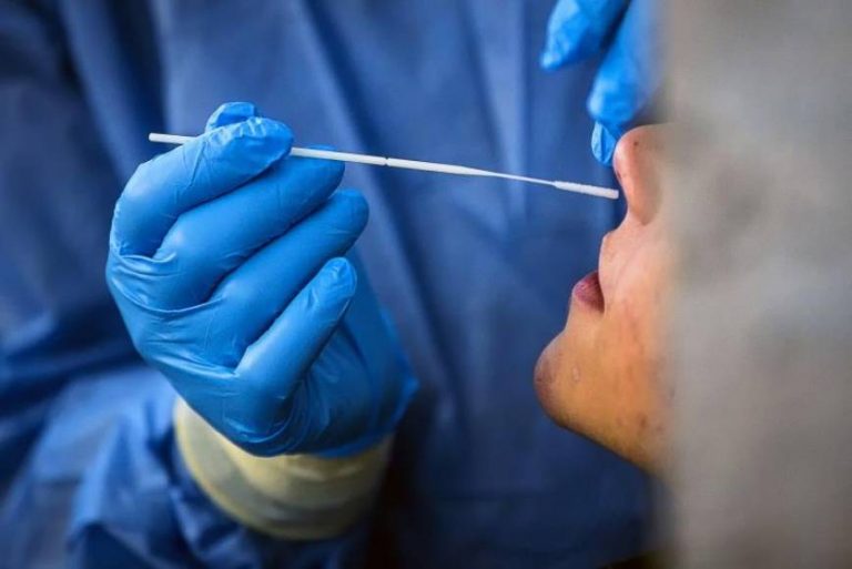 Sanidad notifica 356 muertos por covid 19 en España