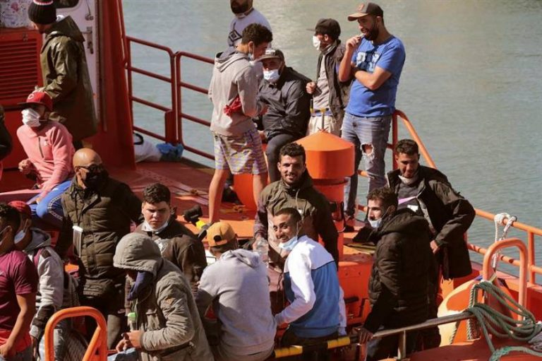 Detenido un magrebí que viajó en la misma patera que el terrorista musulmán de Niza (Francia)