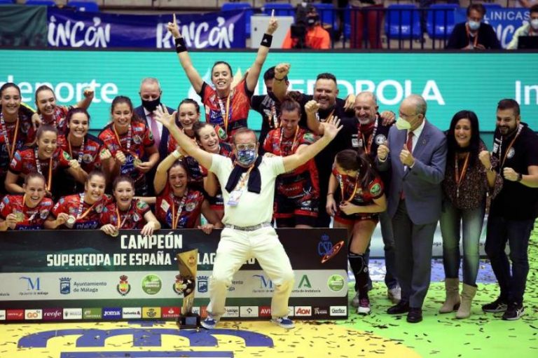 El Rincón Fertilidad Málaga gana la Supercopa femenina ante Super Amara Bera Bera (28-27)