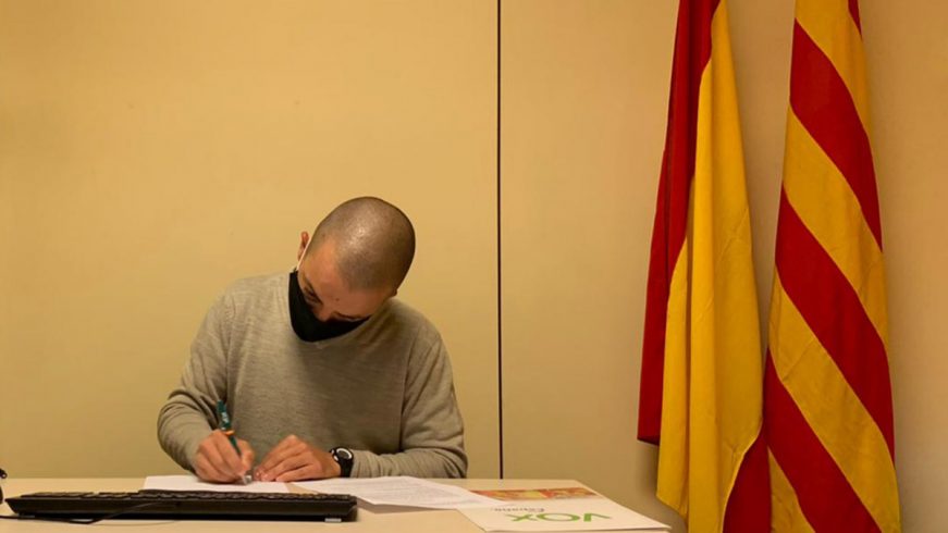 FOTOGRAFÍA. SALT (GERONA) ESPAÑA, 11.11.2020. El portavoz del Grupo Municipal de la Voz de los Españoles (VOX) en el Ayuntamiento de Salt (Gerona) Cataluña, Sergi Fabri. ( Ñ Pueblo)