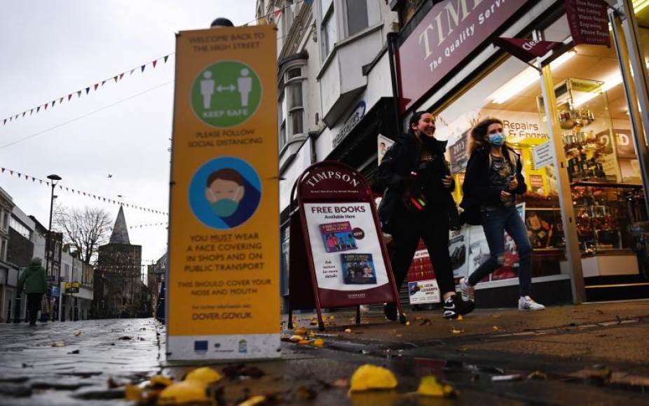FOTOGRAFÍA. LONDRES (REINO UNIDO),19.12.2020. Una nueva variente del covid 19 ataque Inglaterra. Efe