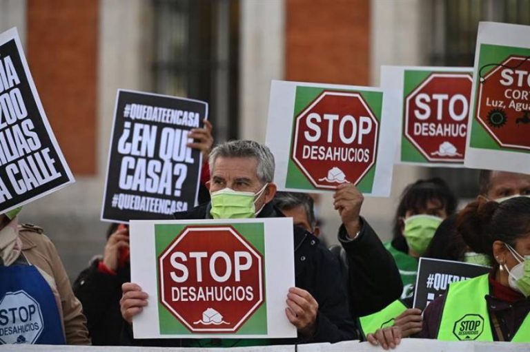 Acuerdo en el Gobierno Sánchez y Pablo Iglesias para «prohibir los desahucios» en España