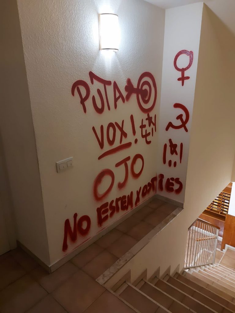 VOX ha sufrido desde su fundación la demonización y el señalamiento de los medios progres y la violencia de la izquierda y del separatismo