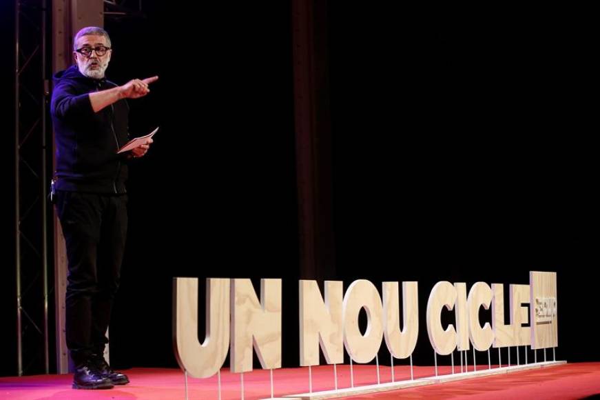 FOTOGRAFÍA. BARCELONA (ESPAÑA), 03.12.2020. El diputado de la CUP Carles Riera participa en el acto del partido bajo el lema 'Un nuevo ciclo'. Efe