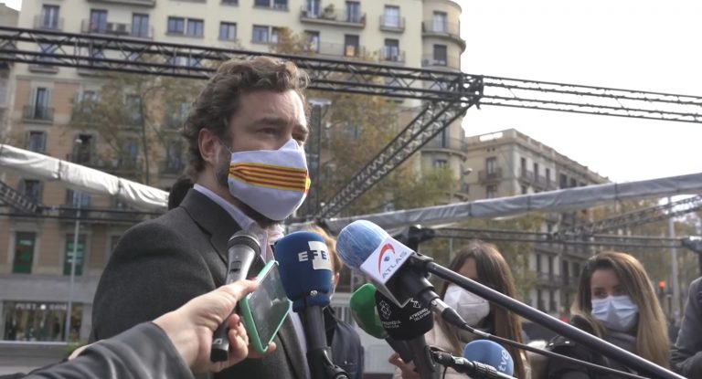 VOX: «El rey Juan Carlos tiene el mismo derecho que todos los españoles a regularizarse»