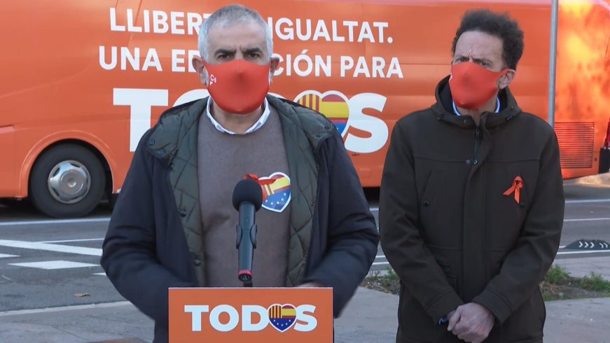 FOTOGRAFÍA. BARCELONA (ESPAÑA), 20.12.2020. El portavoz adjunto de Ciudadanos (Cs), Edmundo Bal (d), Carlos Carrizosa. Ñ pueblo
