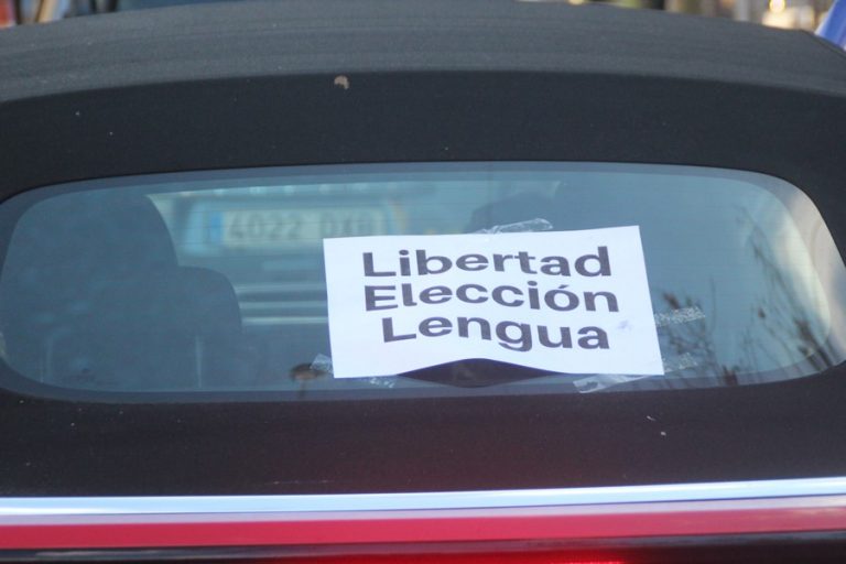 Asamblea por una Escuela Bilingüe reclamará a la justicia que se aplique la sentencia firme del 25% de clase en español/castellano en Cataluña
