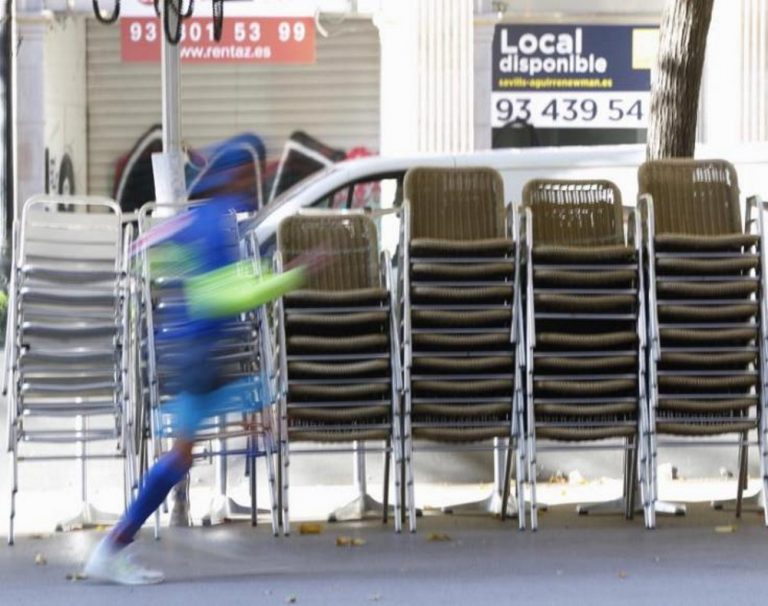 Cataluña vuelve a batir el récord de contagios aunque se frena la propagación del COVID
