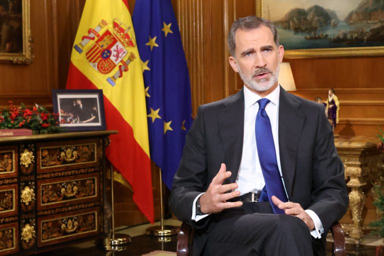 El Rey en su Mensaje de Navidad: «Todos tenemos el deber de respetar la Constitución»