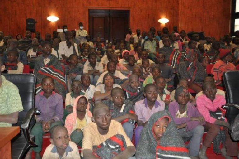 Liberan a los 344 niños secuestrados en una escuela de Kankara (Nigeria) por la causa islamista