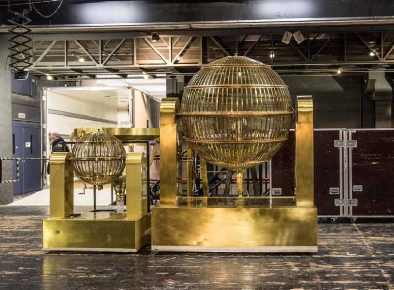 Llegan los bombos de lotería de Navidad