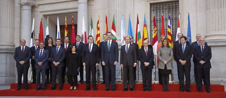 Las Autonomías, un error histórico, por Antonio Morales Sánchez