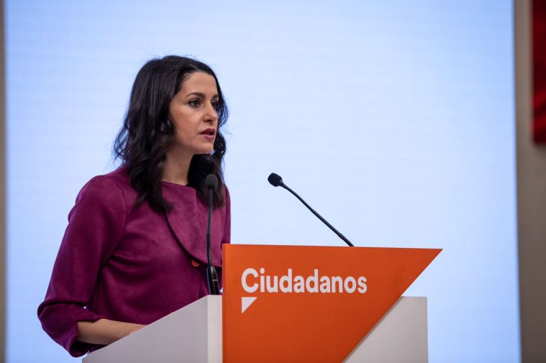 Cs y PP tumban la iniciativa de VOX para recurrir la Ley Celaá al Tribunal Constitucional
