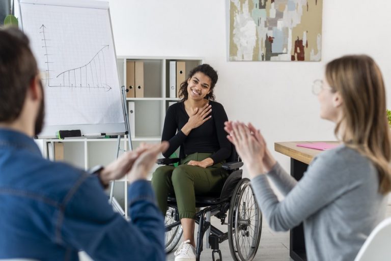 Mujeres con discapacidad en España, victimas de abusos sexuales, humillaciones y esterilizaciones forzosas