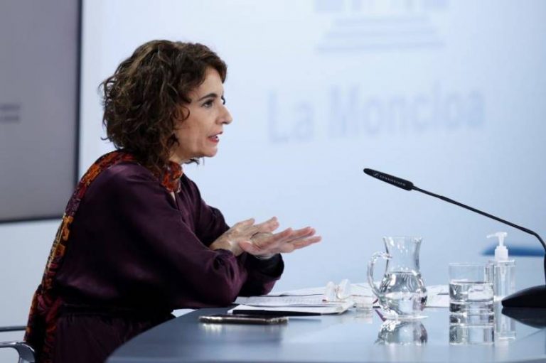 El Gobierno Sánchez: No se ha producido traslados de inmigrantes de Canarias a la Península