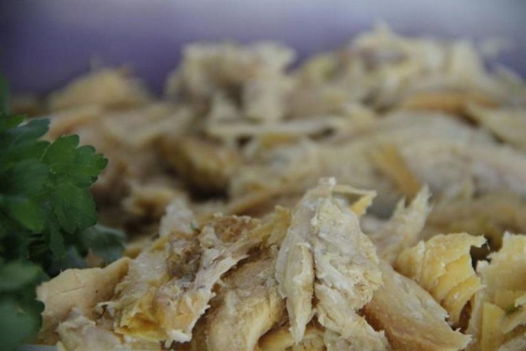 Un año de prisión por robar el bacalao