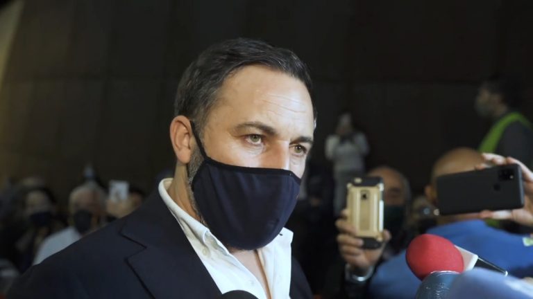 Abascal: «La Armada Española tiene el deber de patrullar las aguas y llevar a los inmigrantes» en puertos de África