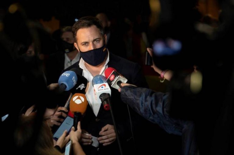 Abascal: «Nos preocupa el «chat» de ETA, del separatismo golpista y que el PSOE gobierne con ETA»