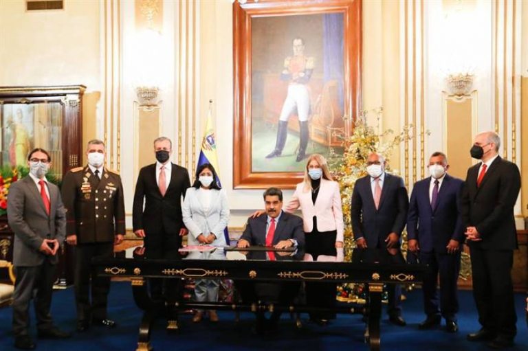 El dictador Maduro: «Venezuela está llena de amor»