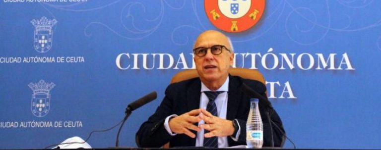 Dimisión «irrevocable» del consejero de Sanidad de Ceuta, Javier Guerrero (PP) por vacunarse ilegalmente