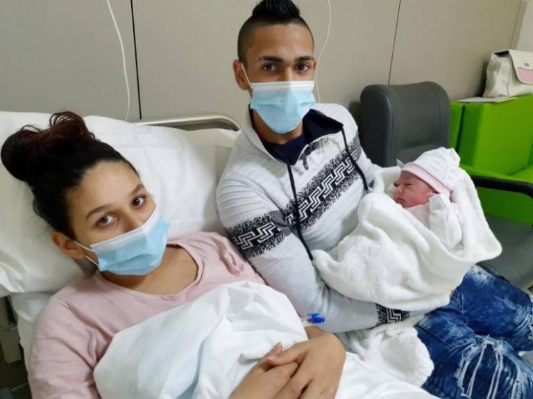 Yinara Carmona Jiménez, primer bebé 2021 de España