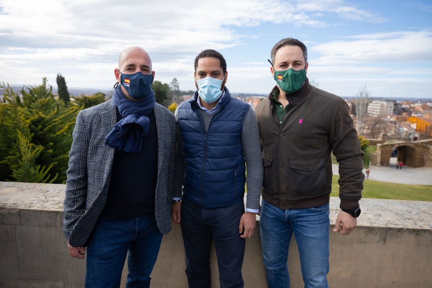 FOTOGRAFÍA. LÉRIDA (ESPAÑA), 31.01.2021. Garriga, Abascal y Toni López. Ñ Pueblo (2)