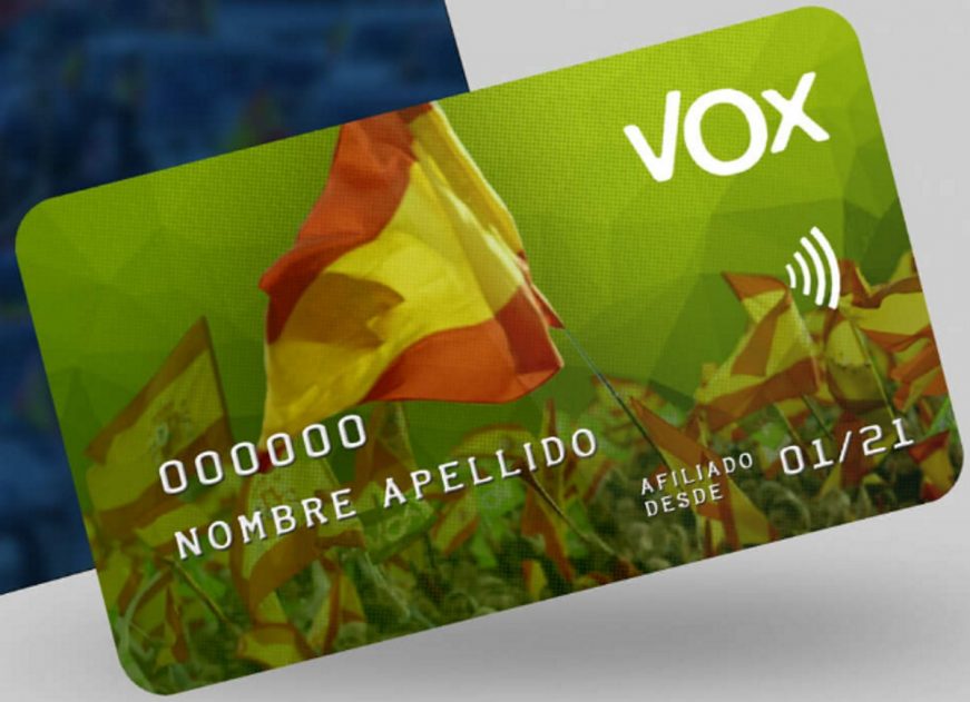 FOTOGRAFÍA. MADRID (ESPAÑA), 01.01.2021. Vista del nuevo carnet de afiliados de a la tercera fuerza política en España, la Voz de los Españoles (VOX). Ñ Pueblo