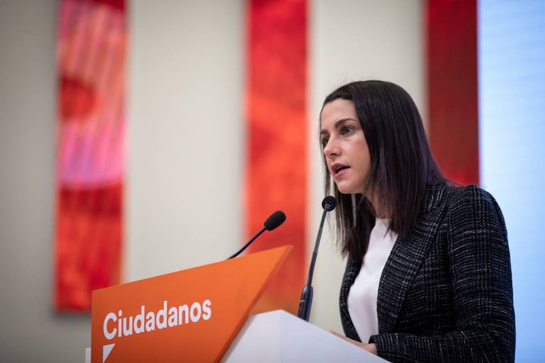 Arrimadas dice que el PP es muy «corrupto» en Murcia, «era insostenible» por eso Cs debe gobernar ahora con el PSOE