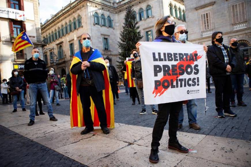 FOTOGRAFÍA. PLAZA SAN JAIME DE BARCELONA (CATALUÑA) ESPAÑA, AÑO 2020. Imagen de una concentración en la Plaza San Jaime de Barcelona. Efe