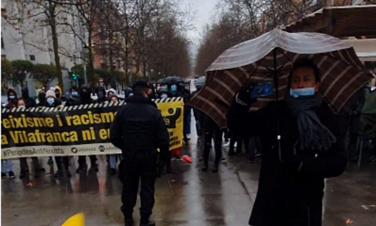 Dos simpatizantes de Vox en las urgencias tras sufrir agresiones separatistas en Vilafranca de Panadés (Cataluña)