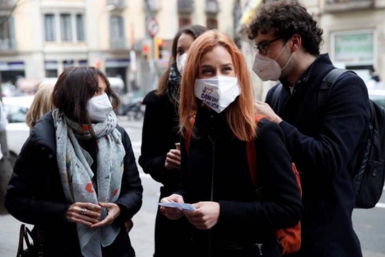 La candidata de la ultraizquierda Podemos al 14F llamar a votar para «frenar a VOX» en Cataluña