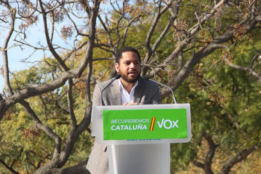 FOTOGRAFÍA. CASTELLDEFELS (BARCELONA) ESPAÑA, 03.02.2021. La secretaria general del Grupo Parlamentario de (VOX) en el Congreso, Macarena Olona Choclán. Ñ Pueblo (7)