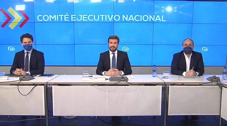 El PP vuelve a Cataluña con «reuniones» con la Resistencia e «implantación del PP en Cataluña»