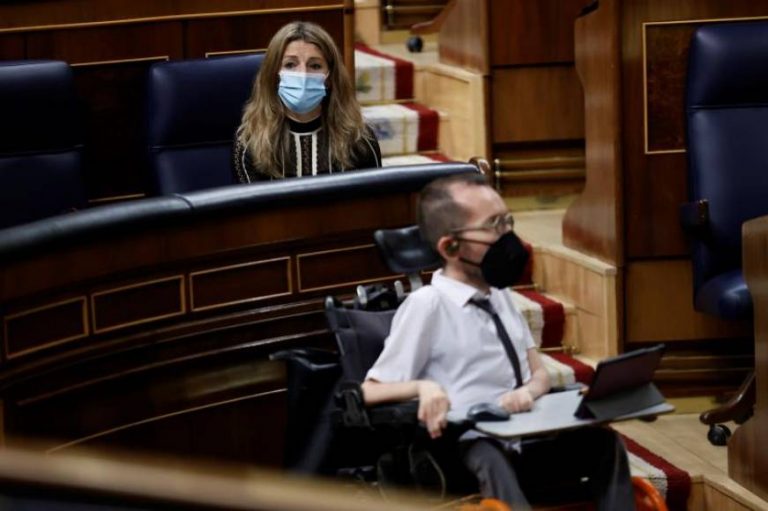 La ultraizquierda Podemos expresa «todo su apoyo» a los agresores de los mozos de Escuadra y policías nacionales por «fascistas»