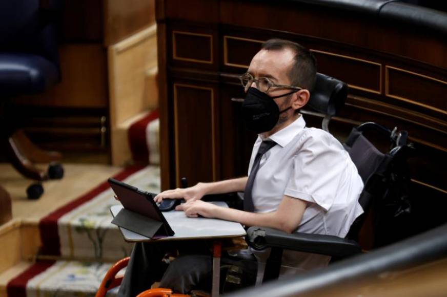 FOTOGRAFÍA. MADRID (ESPAÑA), 22.02.2021. El portavoz del Grupo Parlamentario de la ultraizquierda Unidas Podemos en el Congreso de los Diputados, Pablo Echenique Robba. Efe
