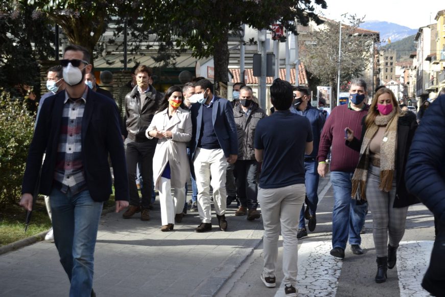 FOTOGRAFÍA. RIPOLL (GERONA) ESPAÑA, 02.02.2021. mONASTERIO, gARRIGA Y tARRADAS EN rIPOLL (gERONA. ñ pUEBLO (4)
