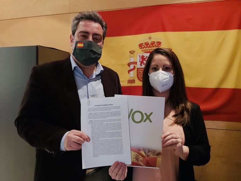 VOX pide a la Fiscalía que investigue la acumulación de contenedores con residuos tóxicos fuera de hospitales y abandono de enfermos
