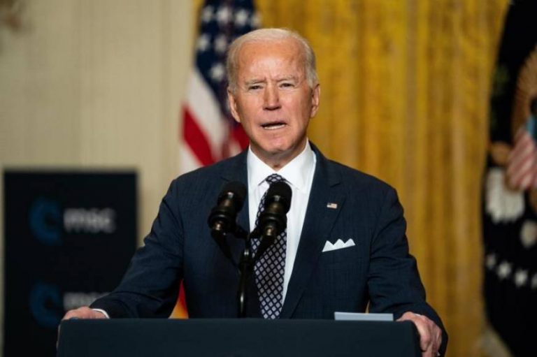 Joe Biden bombardea Siria