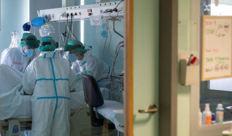 Comienza una tímida desescalada del covid 19 en España