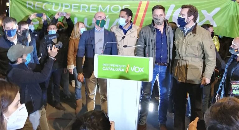 VOX celebra un histórico mitin en el bastión del PSOE en Cataluña: Hospitalet Llobregat