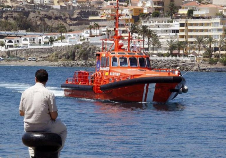 217 inmigrantes ilegales llegan a España