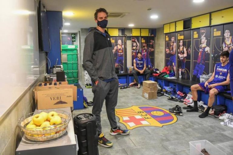 Pau Gasol supera la revisión médica con el Barça