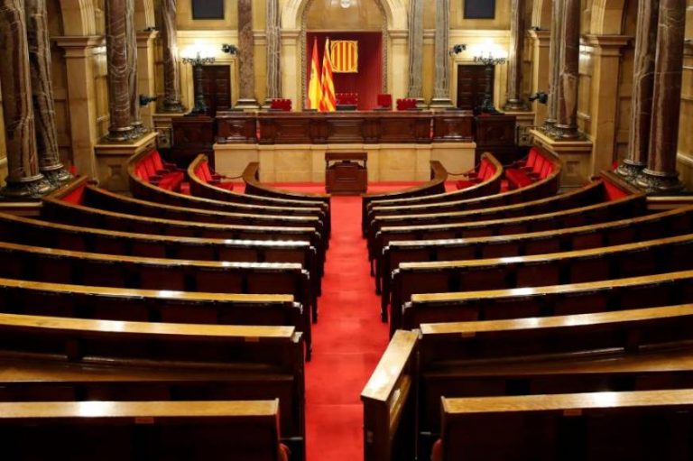 Cataluña| Escuela para Todos: «La Ley del catalán no impide la ejecución de la sentencia del 25% de castellano