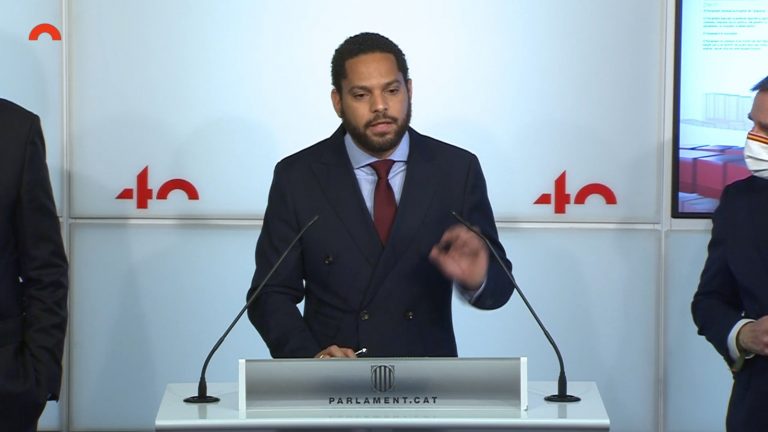 Garriga en el primer día del Parlamento de Cataluña: «VOX va a ser la peor pesadilla del separatismo»