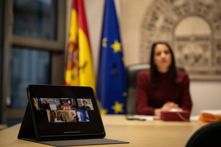 Ciudadanos dice que Arrimadas «prepara una ofensiva» contra las «mentiras del independentismo en Europa»