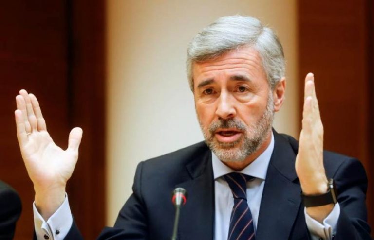  El ex secretario general del PP Ángel Acebes niega «tajantemente» sobresueldos como sostiene el extesorero Luis Bárcenas