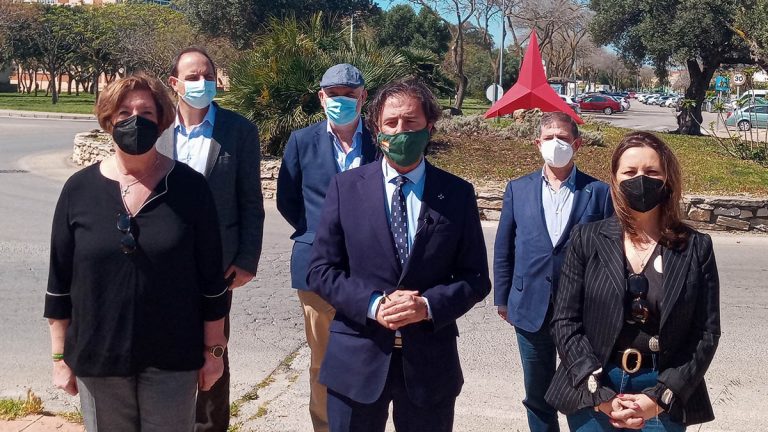 VOX reclama la retirada de la simbología que exalta el comunismo en Puerto Real (Cádiz)