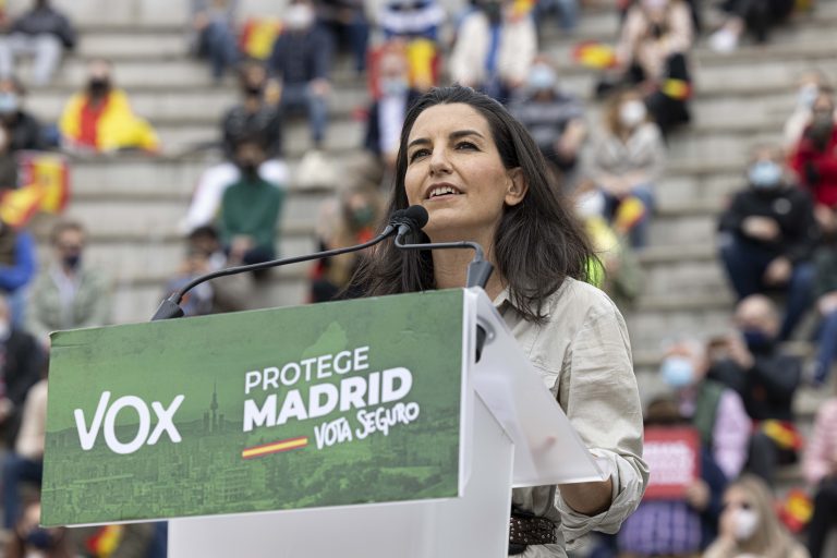 La candidata de VOX Rocío Monasterio: «Yo estoy dispuesta a ir a todos los debates, quienes no condena la violencia son Pablo Iglesias» y Podemos