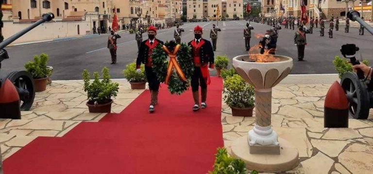 El Ejército celebra en Cataluña el acto de «Constitución y Entrega de la Enseña Nacional» del Regimiento de Infantería ‘Barcelona 63’