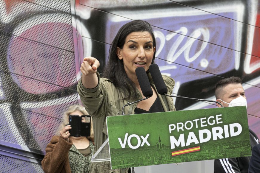 FOTOGRAFÍA. CARABANCHEL (MADRID) ESPAÑA, 14.04.2021. Rocío Monasterio San Martín y Javier Ortega Smith. Ñ Pueblo (4)